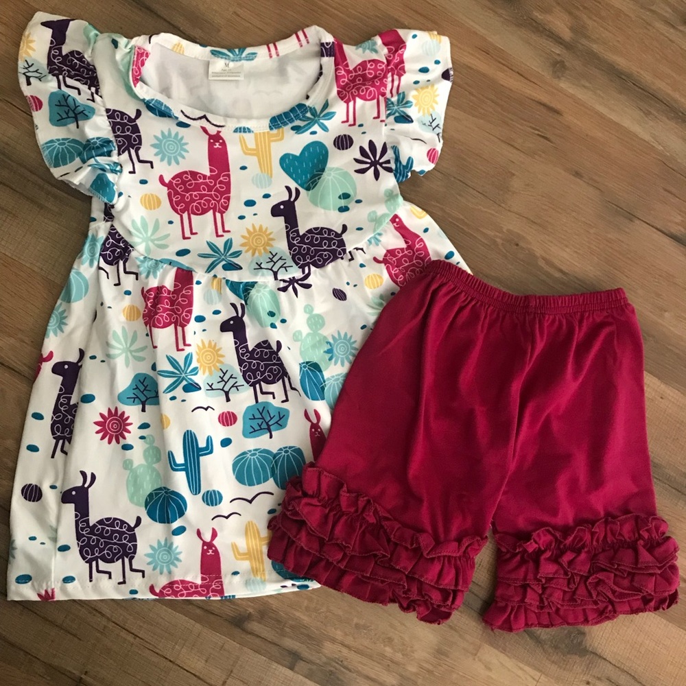 Lama flutter sleeve with shorties